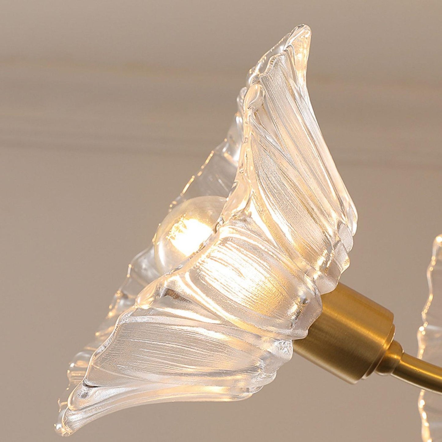 Lampe de plafond avec trois points lumineux