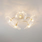 Vue d'ensemble de la lampe avec motifs floraux raffinés