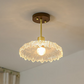 Lampe de plafond avec combinaison de verre et bois