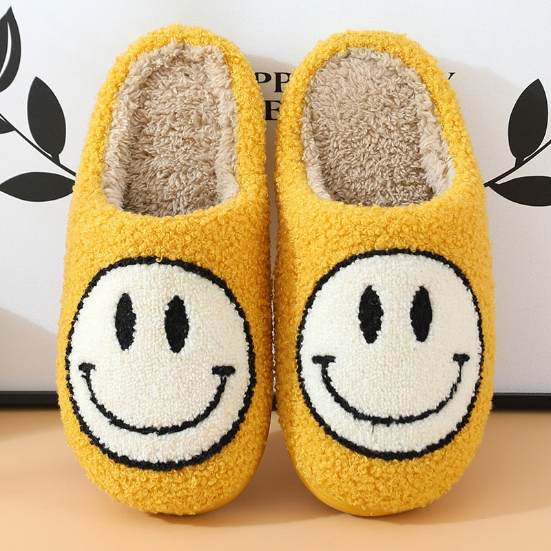 Chaussons d'hiver avec intérieur doux et motif souriant