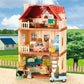 Vue latérale de la cuisine miniature avec étagères remplies