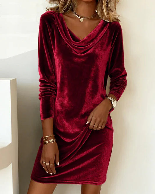 Robe A-line en velours, vue complète de face