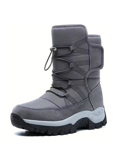 Profil latéral des bottes de neige avec détails de couture
