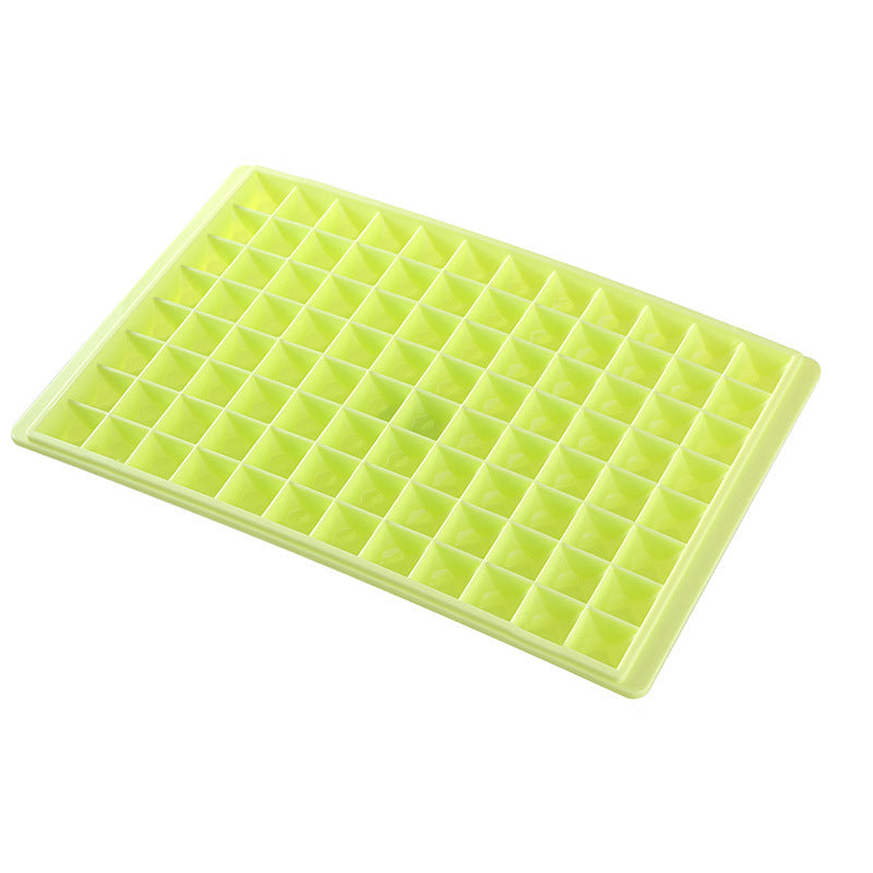 Vue rapprochée du plateau à glace en plastique durable