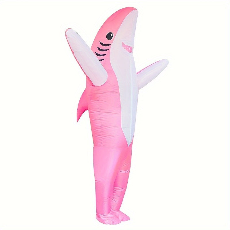 Costume de requin gonflable en intérieur, lumière naturelle