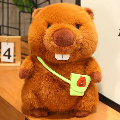 Castor en peluche avec chapeau, parfait pour décorer