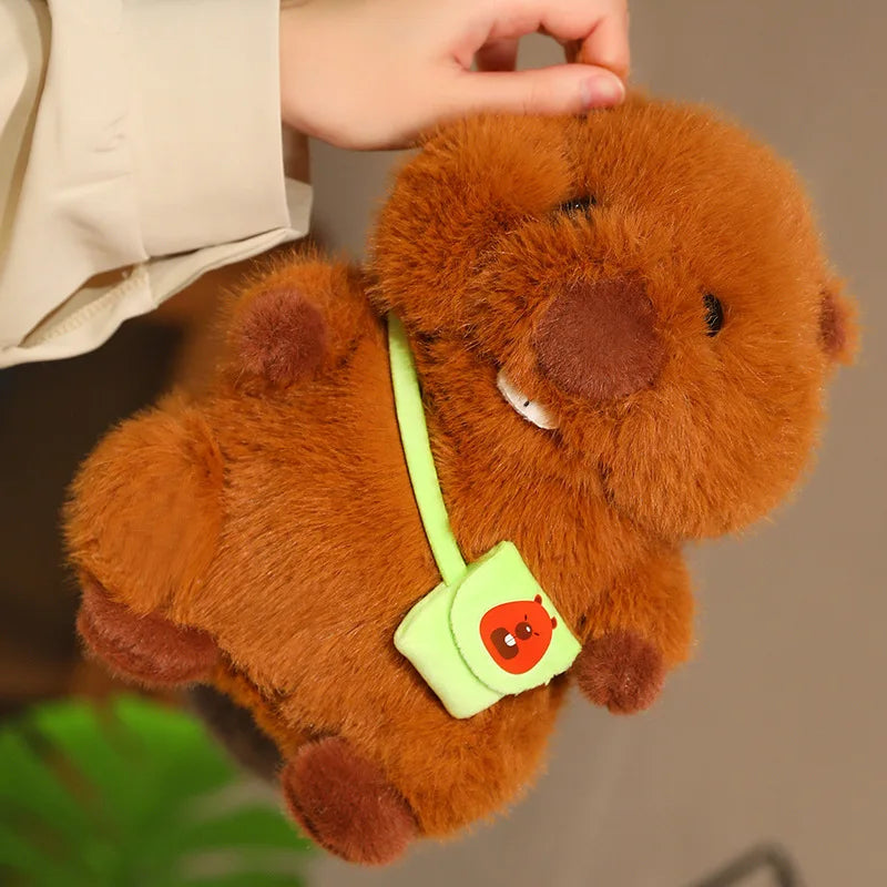 Gros plan sur le visage souriant d'un castor en peluche