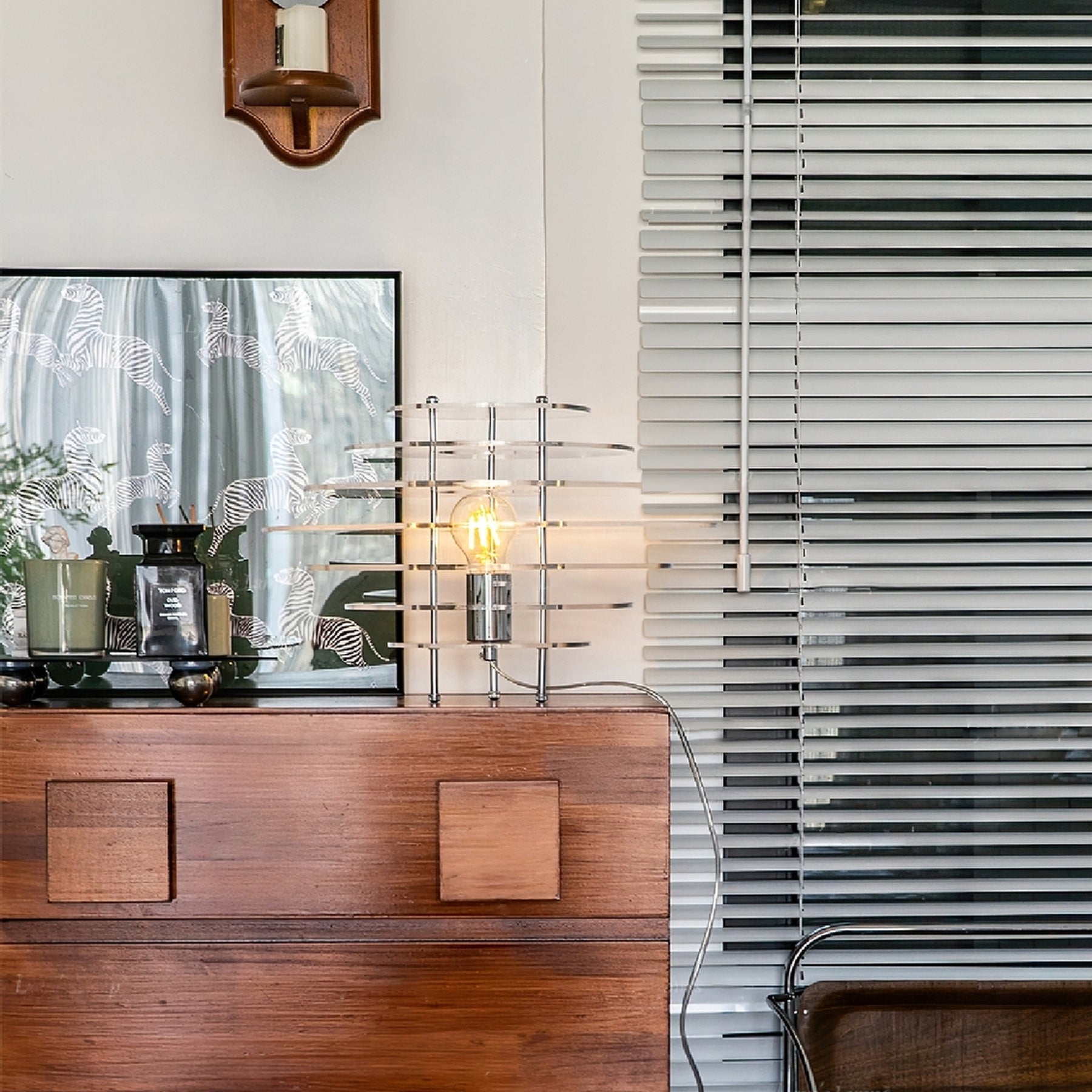 Vue rapprochée du design moderne de la lampe en acrylique