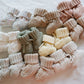 Chaussons bébé en tricot bleu avec doublure intérieure
