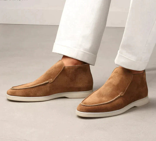 Mocassins en suède végan, vue d'ensemble, allure sophistiquée