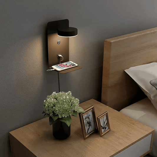 Lampe LED avec design épuré dans un intérieur moderne