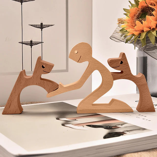 Détail d'une sculpture en bois d'un chien