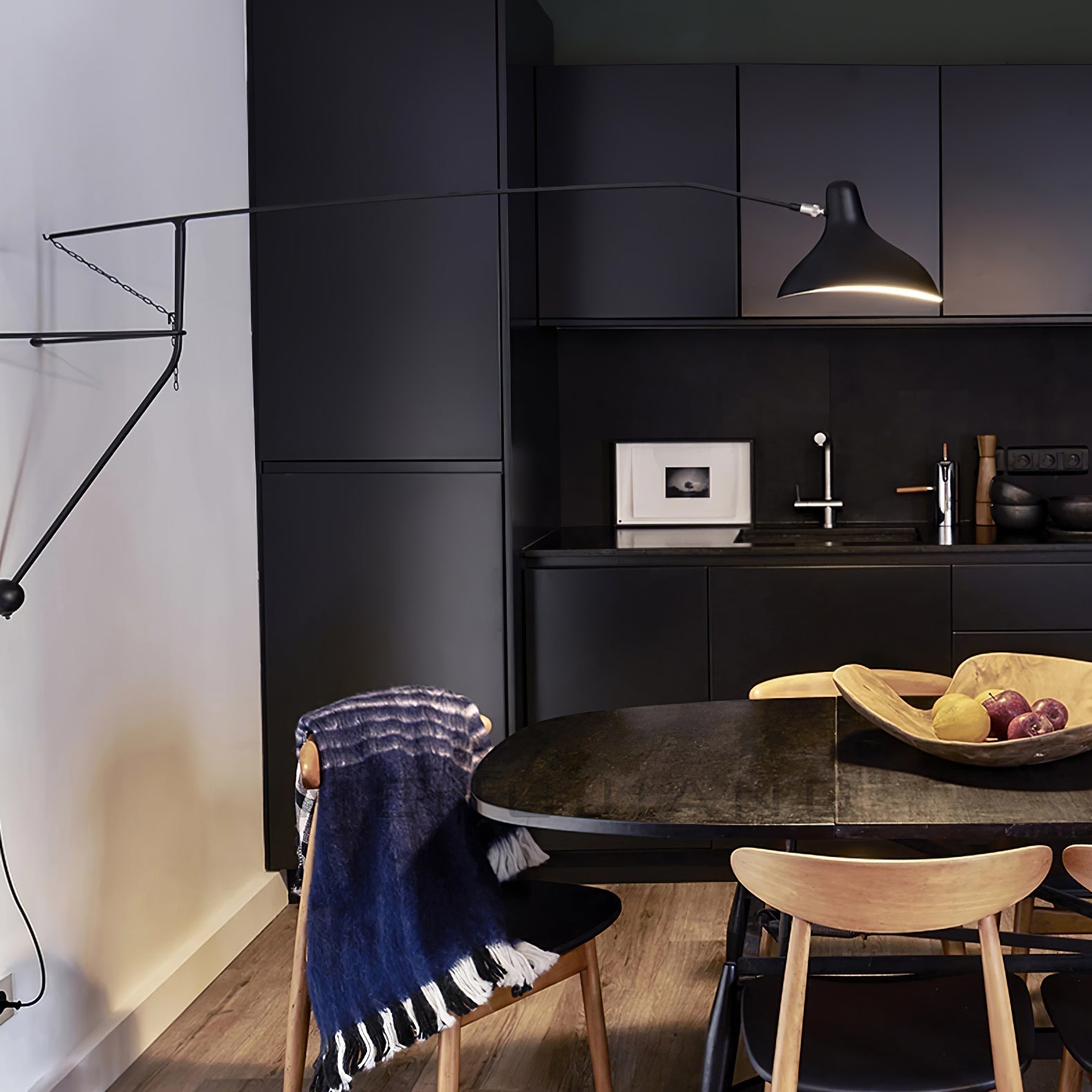 Lampe murale moderne sur fond minimaliste