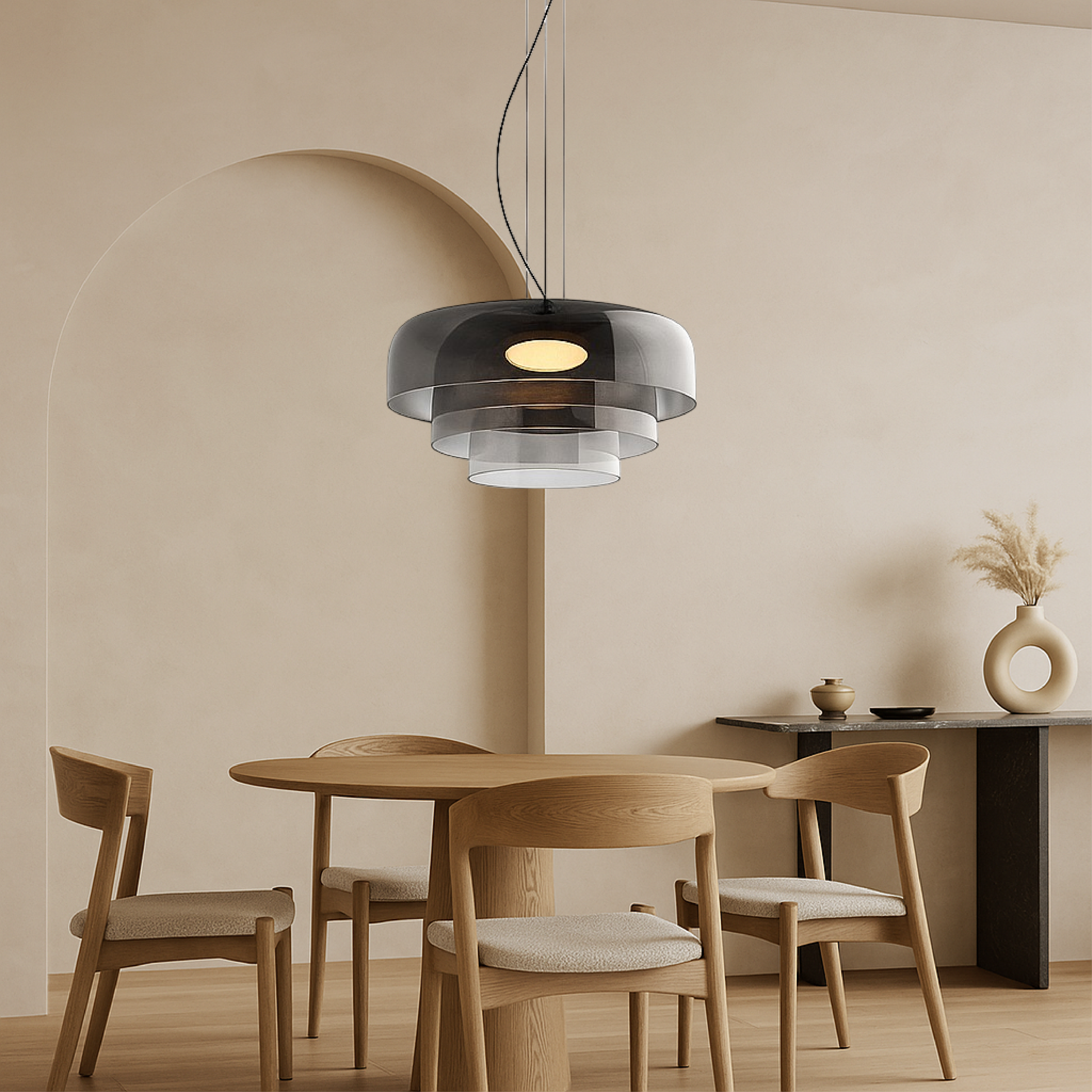 Vue latérale de la lampe suspendue en verre