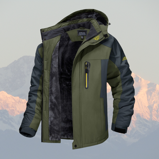 Veste mi-longueur portée en conditions hivernales