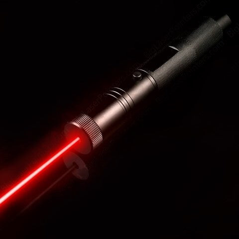 Pointeur laser montrant différentes couleurs de faisceau