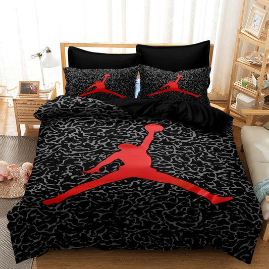 Vue d'ensemble de la chambre avec literie basketball