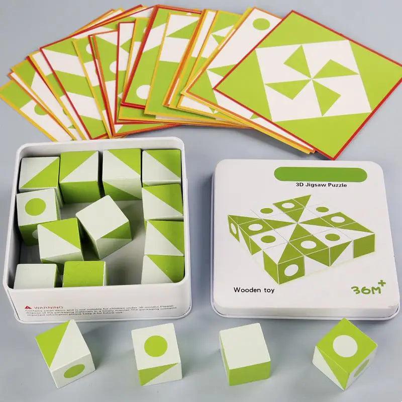 Enfant jouant avec blocs de construction en bois colorés