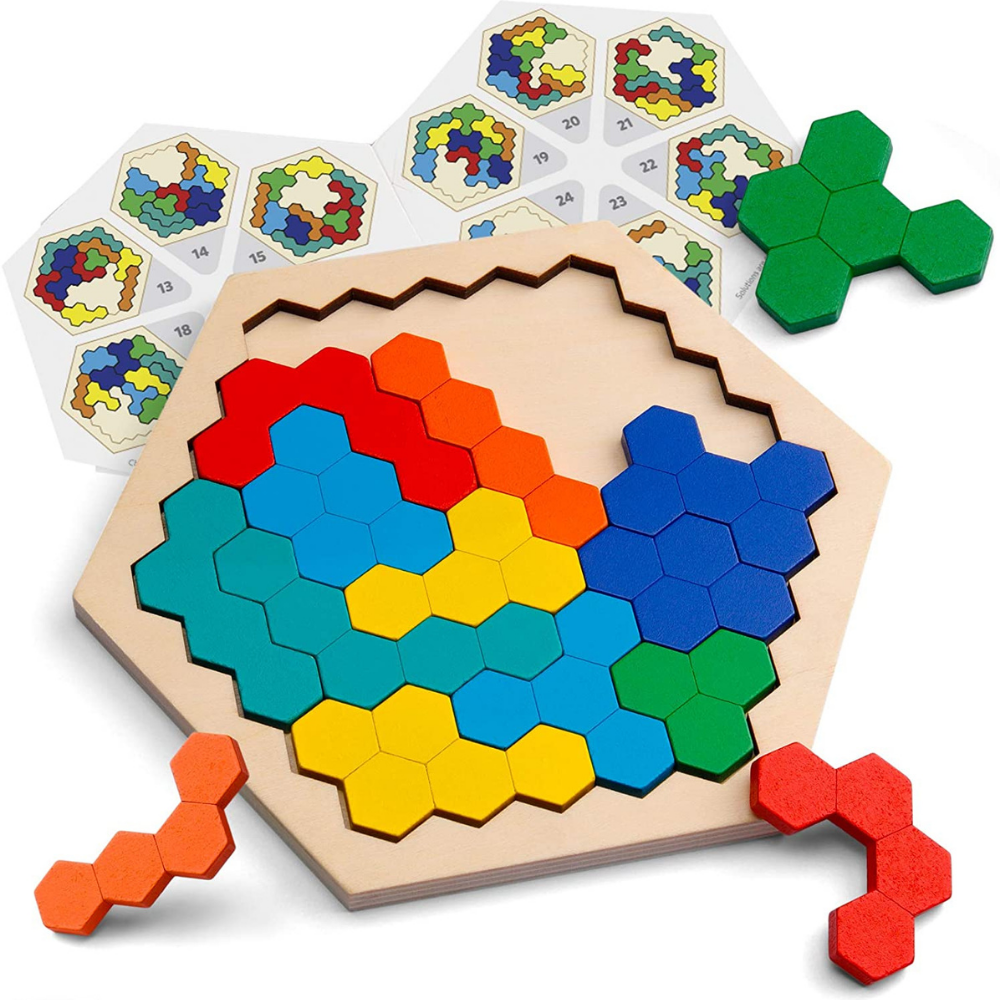 Puzzle hexagonal en bois dans sa boîte de rangement