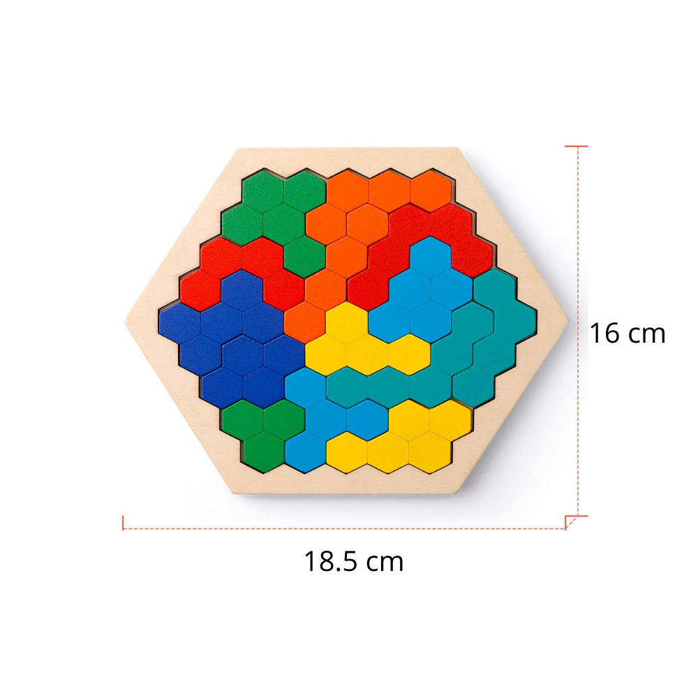 Puzzle hexagonal en bois avec pièces colorées assemblées