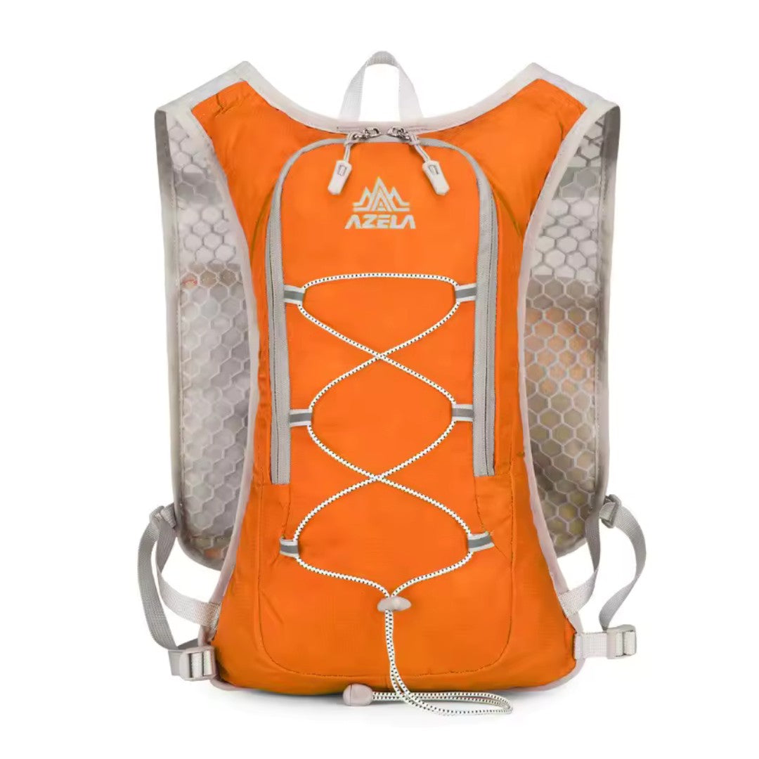 Gilet de course léger porté par un athlète en mouvement
