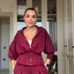 Vue de profil du sweat à capuche zippé moderne