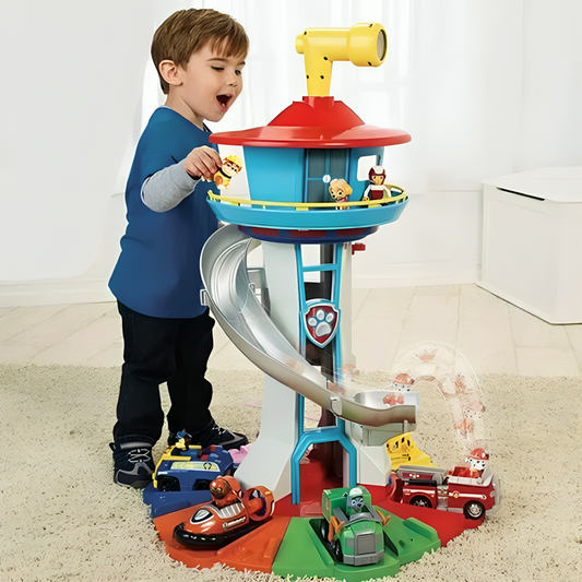 Structure de jeu interactive avec toboggan et accessoires
