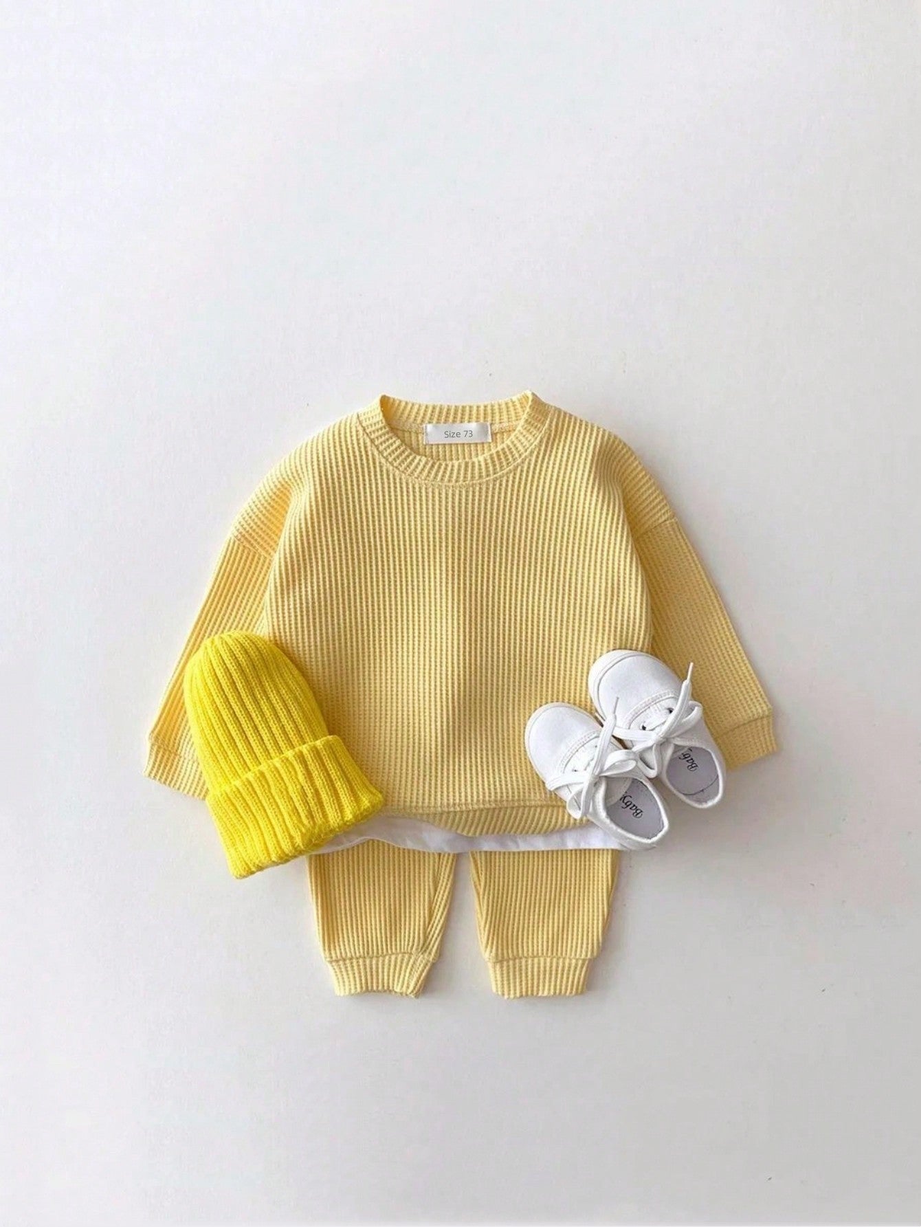 Ensemble enfant gris, coupe ample et confortable, tissu gaufre