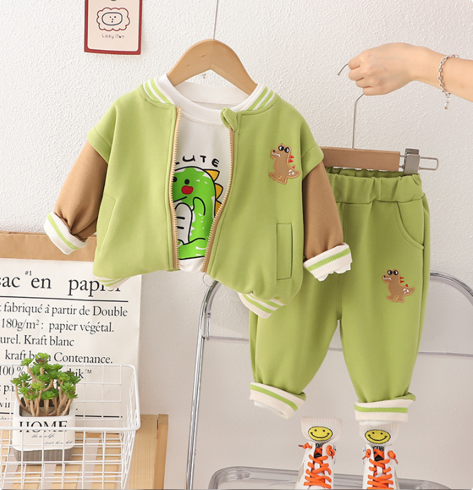 Ensemble complet enfant avec détails de dinosaure