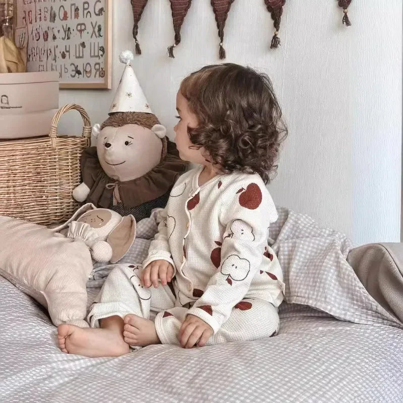 Vue arrière d'un pyjama enfant en coton respirant