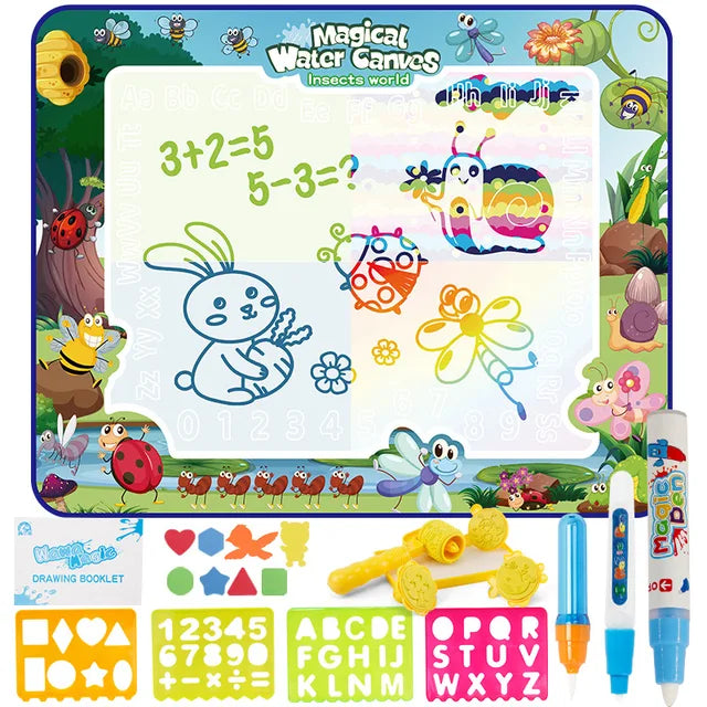 Enfant utilisant un stylo phosphorescent sur le tapis