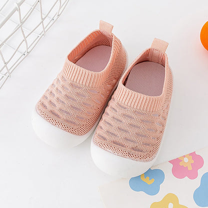 Baskets enfant en textile léger prêtes pour l'aventure