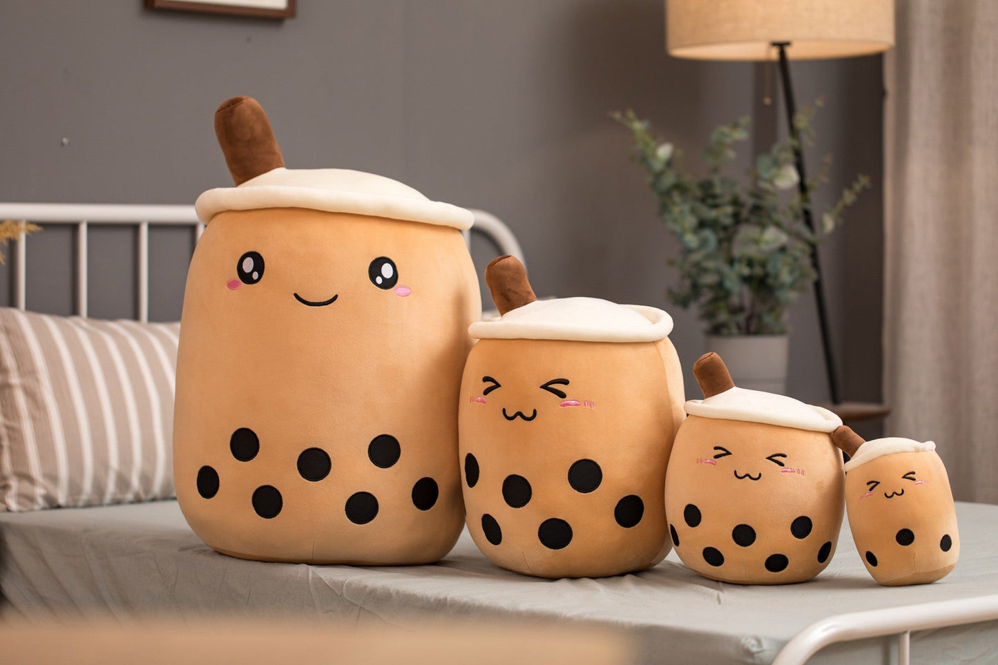 Vue latérale du coussin Bubble Tea, perles visibles