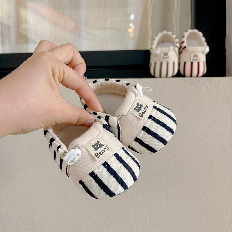 Chaussons bébé en coton avec semelle antidérapante