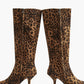 Bottes montantes léopard, parfaites pour un look audacieux