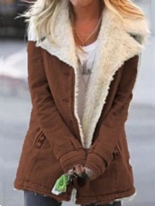 Manteau d'hiver avec doublure visible, style chic