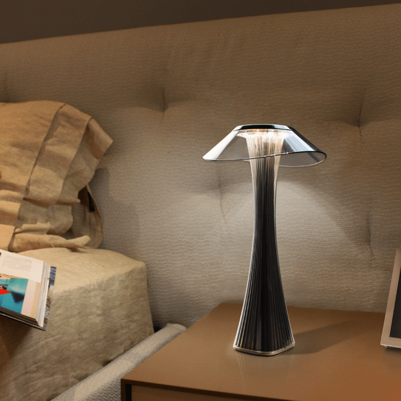 Lampe de chevet avec port USB intégré pour chargement