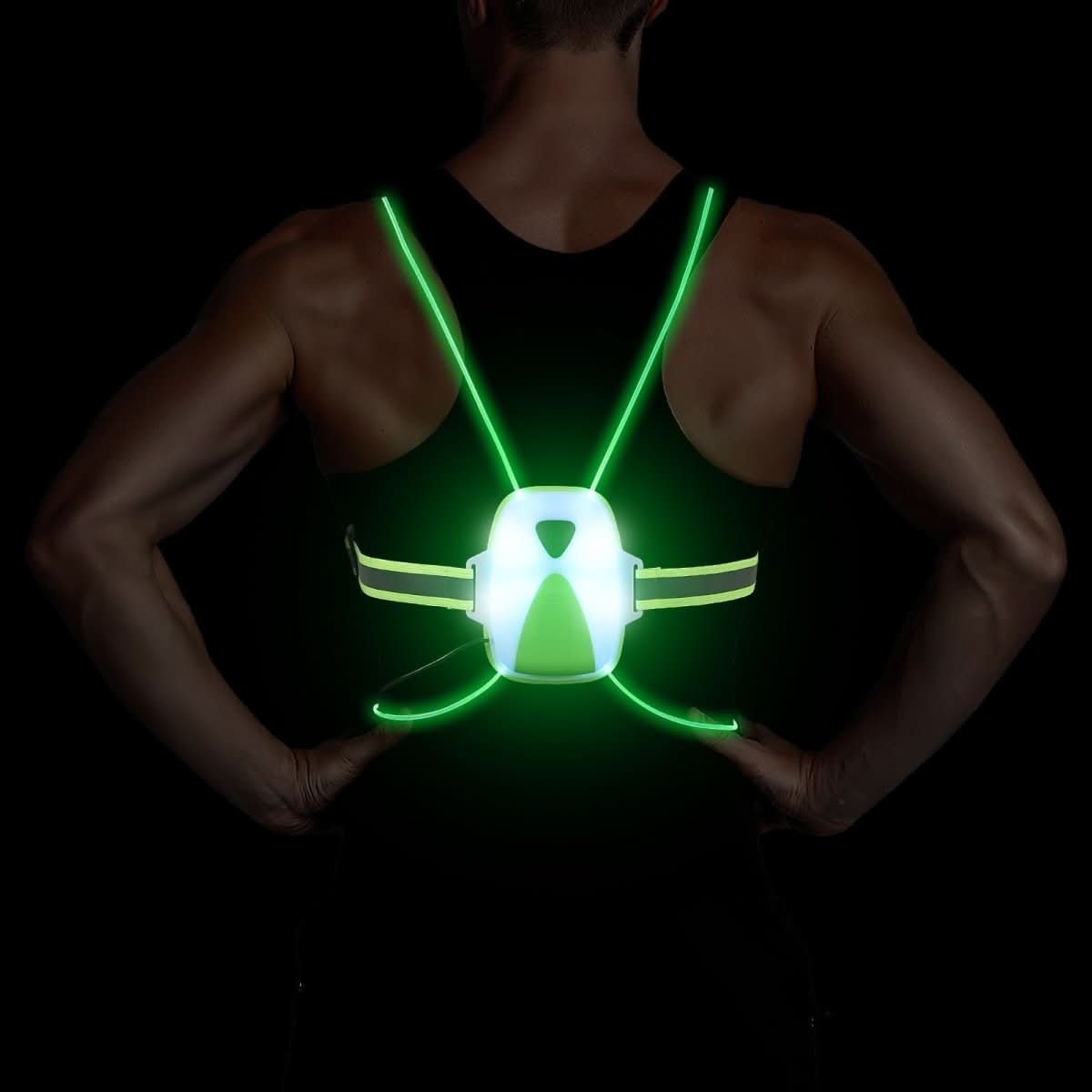 Gros plan sur les LED du gilet, couleurs vives