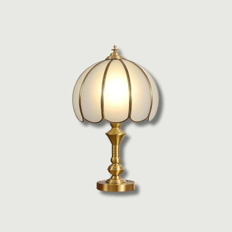 Dimensions et proportions de la lampe en laiton