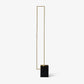 Vue rapprochée du design linéaire du lampadaire