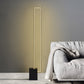 Structure fine du lampadaire en métal et plastique