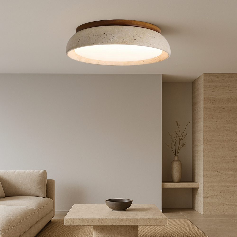 Vue de dessous de la lampe en travertin