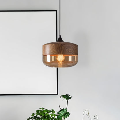 Lampe en bois créant une atmosphère accueillante