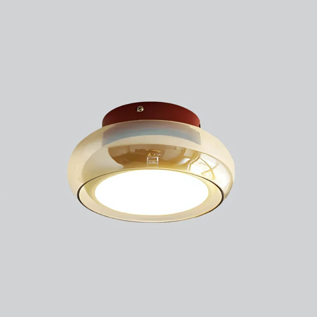 Lampe de plafond installée dans un intérieur moderne