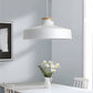 Vue en contre-plongée de la lampe suspendue contemporaine