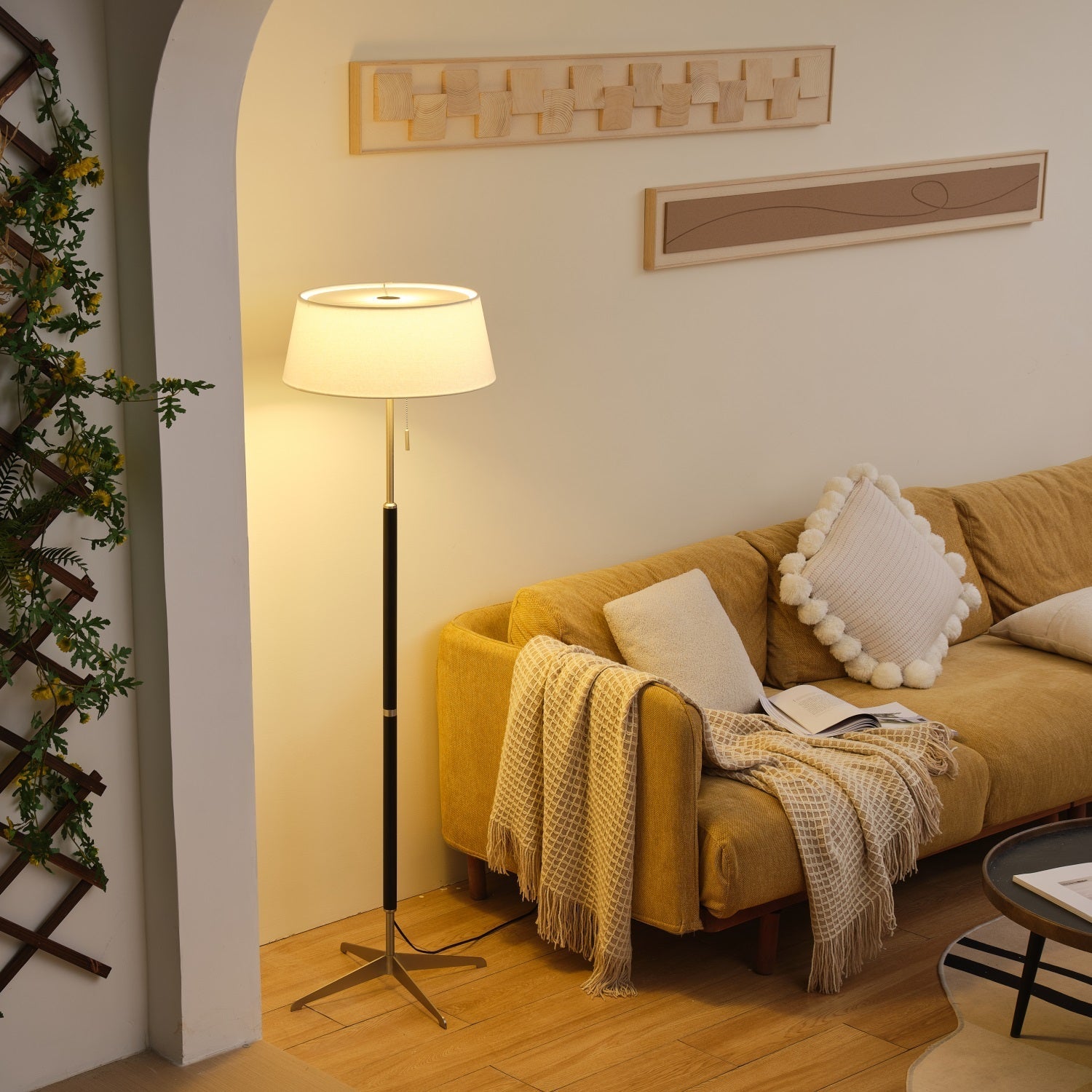 Lampe de sol moderne dans un salon contemporain