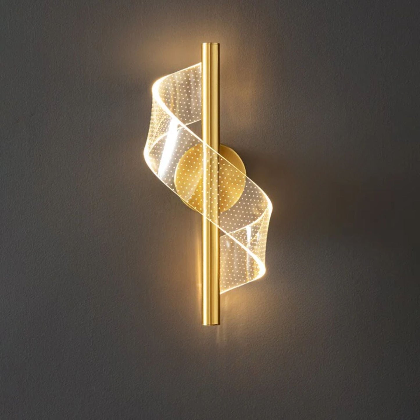 Applique murale installée dans un intérieur contemporain