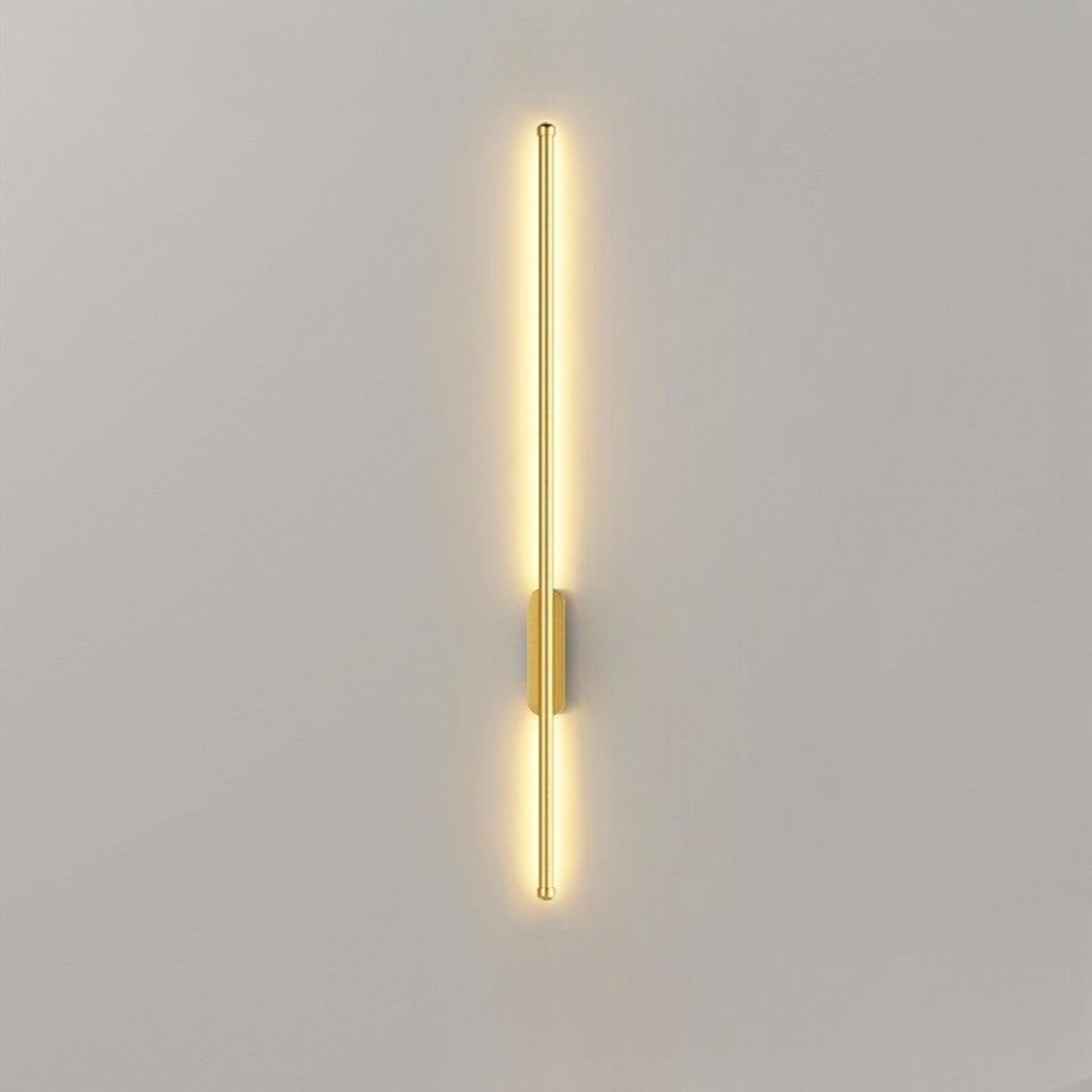 Éclairage LED blanc chaud d'une applique murale design