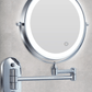 Gros plan sur la base du miroir rechargeable