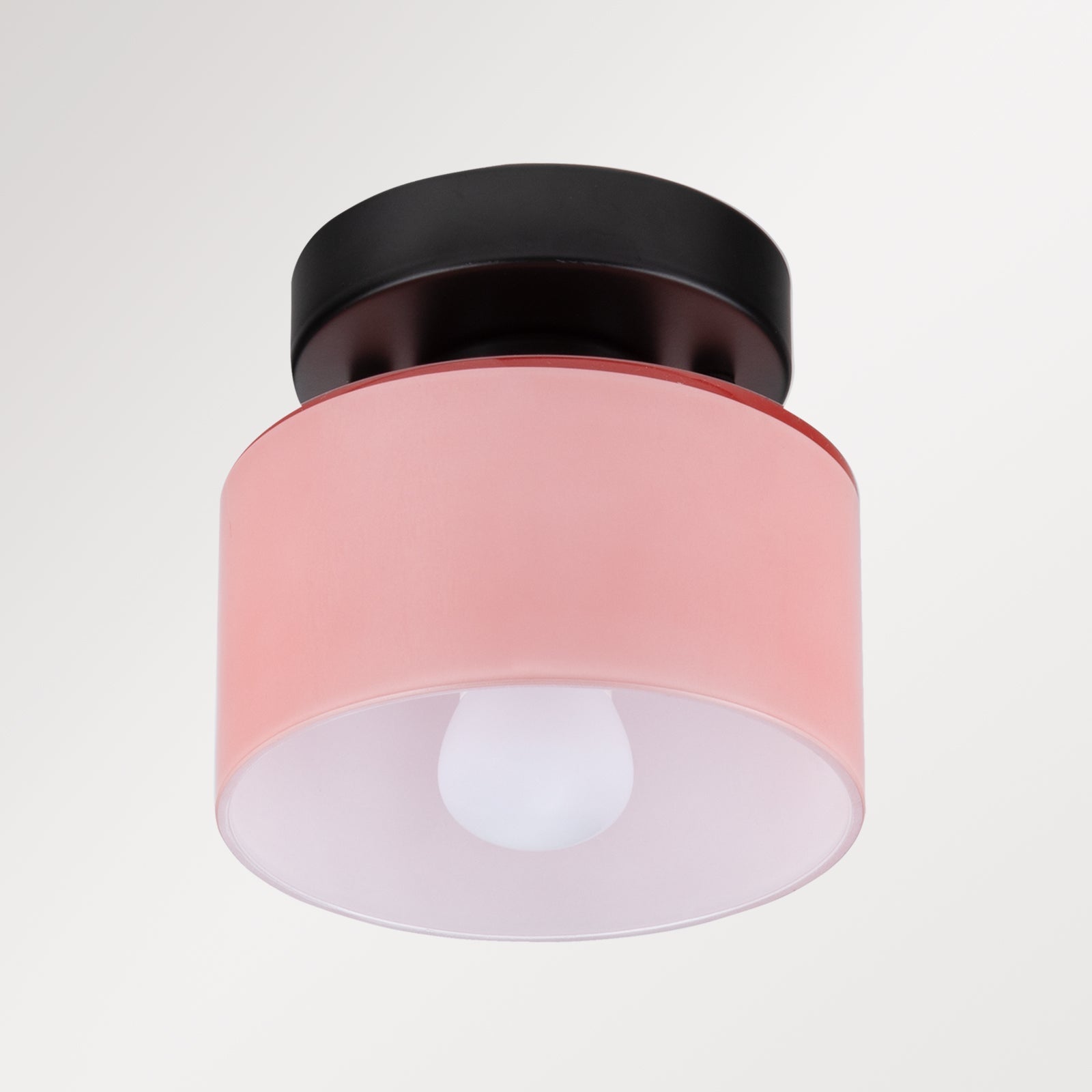 Vue en perspective de la lampe de plafond en verre